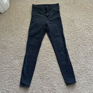 American Eagle Black Skinny Jeans